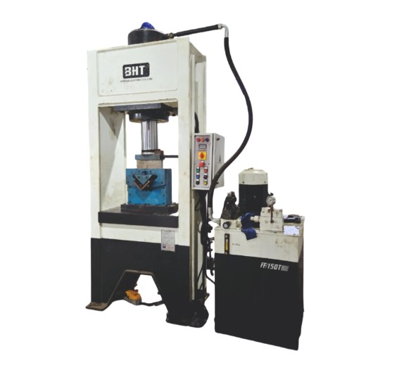 Hydraulic Angle Cutting Machine | Heavy-Duty Steel Profile Shearing 0-45° Adjustable for Structural Fabrication, Construction & Metalworking Applications.